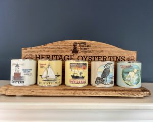 Oyster Tin Ornament Display Stand